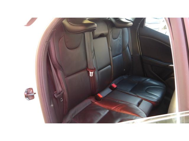 V40 T4 /ユーザー様下取り直売/禁煙車/純正ナビ/フルセグ/Bluetooth/バックカメラ/リアソナー/ETC/本革パワーシート/Wシートヒーター/オートHID/フォグ/スマートキー2本/純正17インチAW(30枚目)