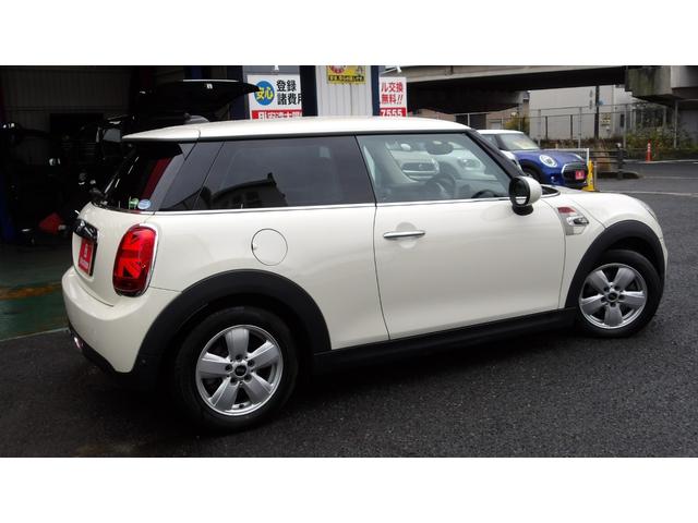 ＭＩＮＩ ヴィクトリア　／禁煙車／後期モデル／純正ＨＤＤナビ／Ｂｌｕｅｔｏｏｔｈ／バックカメラ／ドラレコ前後／ＥＴＣ／スマートキー／シートカバー／ＬＥＤライト／ＬＥＤフォグ／ユニオンジャックＬＥＤテール／自社工場１年保証付／（12枚目）