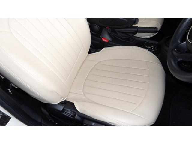 ＭＩＮＩ ヴィクトリア　／禁煙車／後期モデル／純正ＨＤＤナビ／Ｂｌｕｅｔｏｏｔｈ／バックカメラ／ドラレコ前後／ＥＴＣ／スマートキー／シートカバー／ＬＥＤライト／ＬＥＤフォグ／ユニオンジャックＬＥＤテール／自社工場１年保証付／（18枚目）