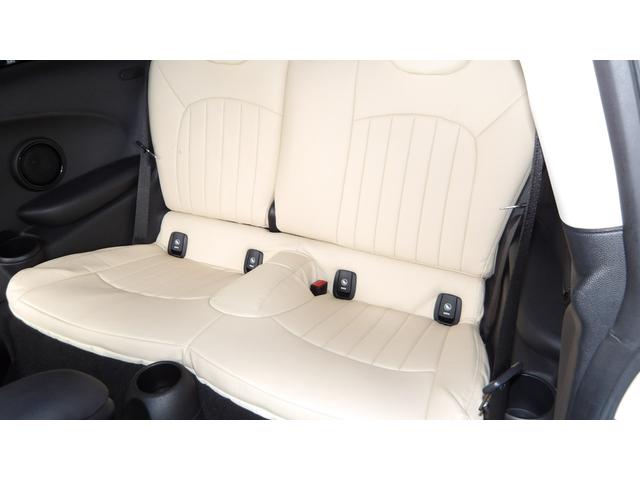 ＭＩＮＩ ヴィクトリア　／禁煙車／後期モデル／純正ＨＤＤナビ／Ｂｌｕｅｔｏｏｔｈ／バックカメラ／ドラレコ前後／ＥＴＣ／スマートキー／シートカバー／ＬＥＤライト／ＬＥＤフォグ／ユニオンジャックＬＥＤテール／自社工場１年保証付／（22枚目）