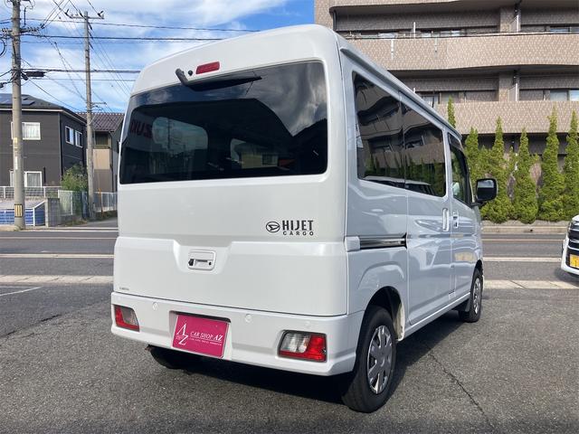 ハイゼットカーゴ 　４ＷＤ　軽バン　ＣＶＴ　衝突被害軽減システム　クリアランスソナー　ＥＴＣ　バックカメラ　両側スライドドア　スマートキー　アイドリングストップ　電動格納ミラー　オートライト　ＥＳＣ　エアコン（12枚目）