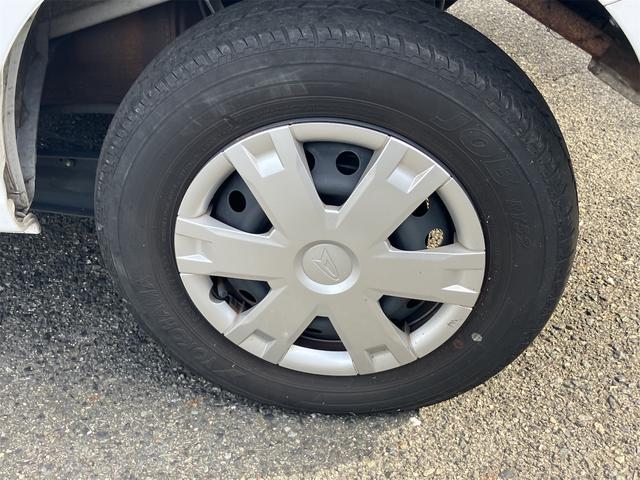 ハイゼットカーゴ 　４ＷＤ　軽バン　ＣＶＴ　衝突被害軽減システム　クリアランスソナー　ＥＴＣ　バックカメラ　両側スライドドア　スマートキー　アイドリングストップ　電動格納ミラー　オートライト　ＥＳＣ　エアコン（30枚目）