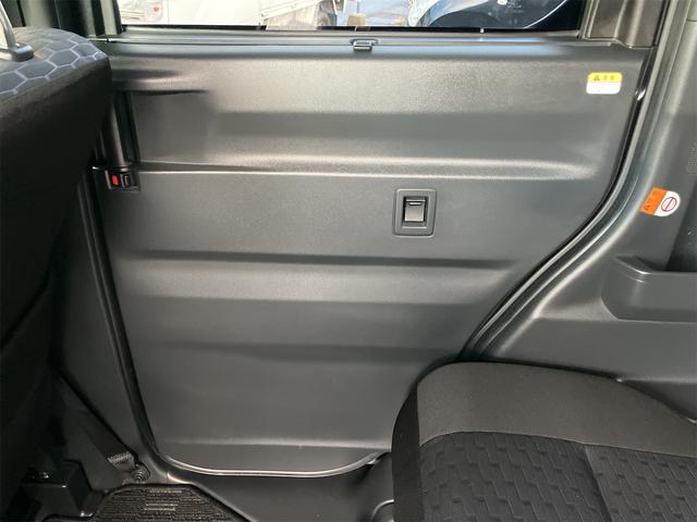 ご覧頂きまして誠に有難うございます！！是非ご来店して頂き、実際にご覧になって頂ければと思います。お客様からのご連絡をスタッフ一同、心よりお待ちしております