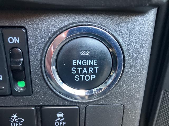 エンジン始動も楽チンです。イチイチ鍵を出す手間も無くなりますよ。