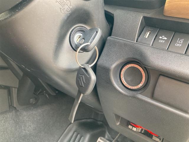 ジムニー ＸＧ　衝突被害軽減システム　ＥＴＣ　車線逸脱警報　エアコン　オートライト　Ｂｌｕｅｔｏｏｔｈ　８型ナビ　ＴＶワンセグ　皮調シートカバー　ＸＣ用アルミホイール　ドライブレコーダー　ヘッドライトカバー（25枚目）