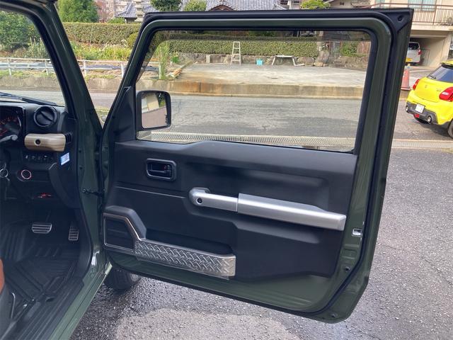 ジムニー ＸＧ　衝突被害軽減システム　ＥＴＣ　車線逸脱警報　エアコン　オートライト　Ｂｌｕｅｔｏｏｔｈ　８型ナビ　ＴＶワンセグ　皮調シートカバー　ＸＣ用アルミホイール　ドライブレコーダー　ヘッドライトカバー（26枚目）