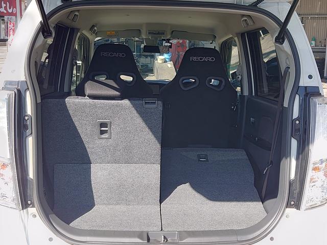 ワゴンＲスティングレー Ｔ　ターボ　レカロシート　ＨＩＤヘッドライト　ＲＡＹＳ製１６インチアルミ　ＴＥＩＮ製車高調　社外マフラー　ナビ・フルセグＴＶ　バックモニター　ＥＴＣ　クルーズコントロール　シートヒーター（18枚目）