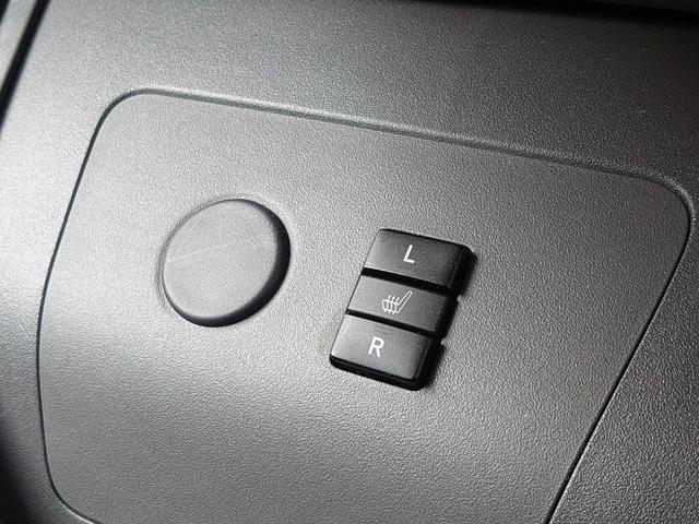 プリウス Ｇツーリングセレクションレザーパッケージ　純正ＨＤＤナビ・ワンセグＴＶ　純正１７インチアルミ　シートヒーター　クルーズコントロール　ＬＥＤヘッドライト　ＥＴＣ　フロントフォグランプ　スマートキー　オートエアコン　コーナーセンサー（26枚目）