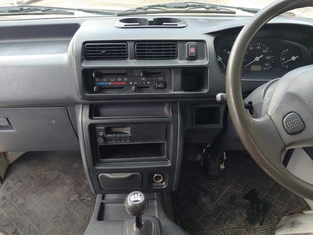 ハイゼットトラック スペシャル パートタイム4WD 5速MT マニュアルエアコン 三方開(18枚目)