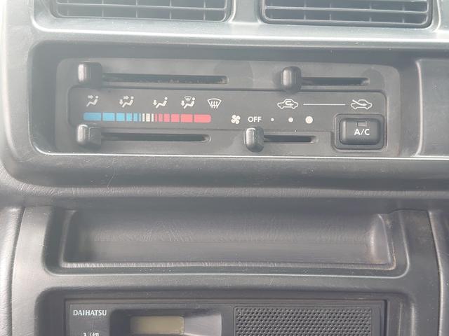 ハイゼットトラック スペシャル パートタイム4WD 5速MT マニュアルエアコン 三方開(22枚目)