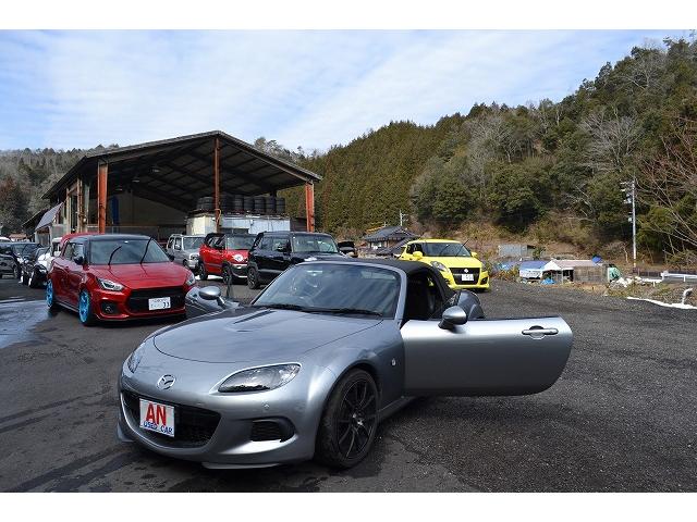 ロードスター Ｓ　オープンカー　ドライブレコーダー　ＥＴＣ　ＨＩＤ　ＭＴ　スマートキー　アルミホイール　盗難防止システム　衝突安全ボディ　ＡＢＳ　エアコン　パワーステアリング　パワーウィンドウ（21枚目）