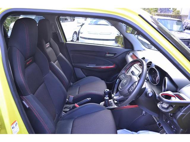 スイフトスポーツ ベースグレード ETC クリアランスソナー オートクルーズコントロール レーンアシスト 衝突被害軽減システム アルミホイール LEDヘッドランプ スマートキー シートヒーター MT 盗難防止システム 衝突安全ボディ(5枚目)