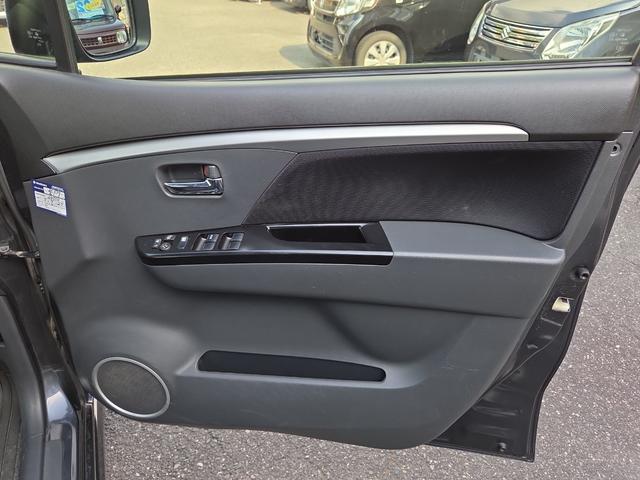 ワゴンＲ リミテッドＩＩ　オートライト　ＨＩＤ　スマートキー　電動格納ミラー　シートヒーター　ベンチシート　ＣＶＴ　盗難防止システム　ＡＢＳ　ＥＳＣ　ＣＤ　アルミホイール　衝突安全ボディ　エアコン　パワーステアリング（32枚目）