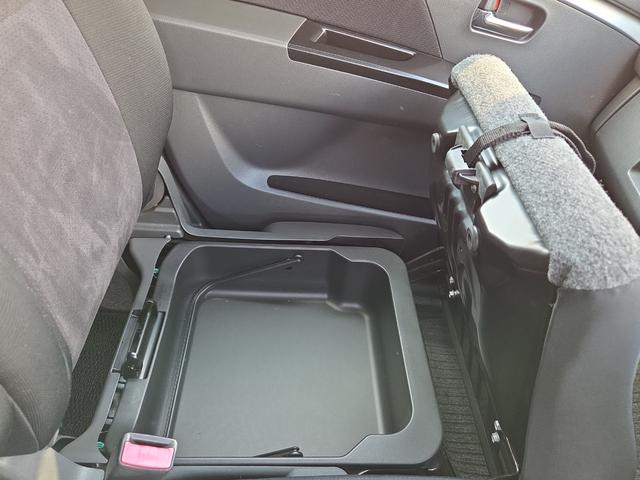ワゴンＲ リミテッドＩＩ　オートライト　ＨＩＤ　スマートキー　電動格納ミラー　シートヒーター　ベンチシート　ＣＶＴ　盗難防止システム　ＡＢＳ　ＥＳＣ　ＣＤ　アルミホイール　衝突安全ボディ　エアコン　パワーステアリング（36枚目）