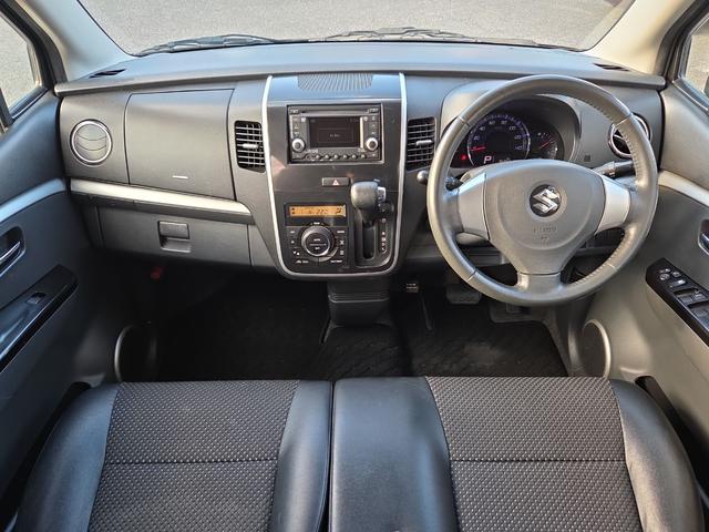 ワゴンRスティングレー リミテッド ローダウン ETC オートライト HID スマートキー 電動格納ミラー ベンチシート CVT 盗難防止システム ABS CD ミュージックプレイヤー接続可 アルミホイール 衝突安全ボディ エアコン(2枚目)