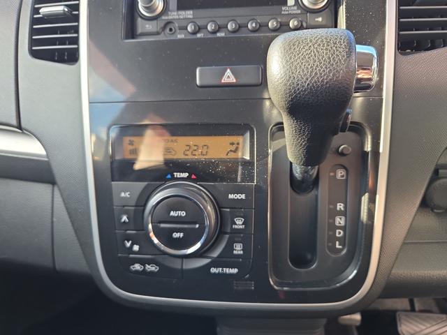 ワゴンRスティングレー リミテッド ローダウン ETC オートライト HID スマートキー 電動格納ミラー ベンチシート CVT 盗難防止システム ABS CD ミュージックプレイヤー接続可 アルミホイール 衝突安全ボディ エアコン(7枚目)