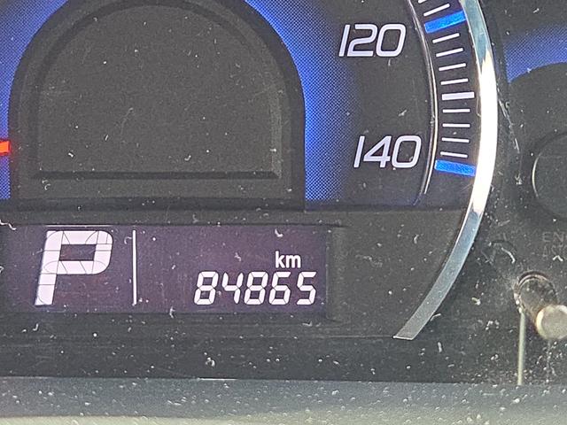 ワゴンRスティングレー リミテッド ローダウン ETC オートライト HID スマートキー 電動格納ミラー ベンチシート CVT 盗難防止システム ABS CD ミュージックプレイヤー接続可 アルミホイール 衝突安全ボディ エアコン(27枚目)