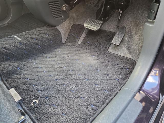 ワゴンRスティングレー リミテッド ローダウン ETC オートライト HID スマートキー 電動格納ミラー ベンチシート CVT 盗難防止システム ABS CD ミュージックプレイヤー接続可 アルミホイール 衝突安全ボディ エアコン(35枚目)