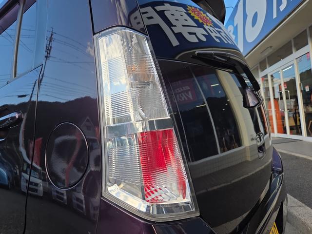 ワゴンRスティングレー リミテッド ローダウン ETC オートライト HID スマートキー 電動格納ミラー ベンチシート CVT 盗難防止システム ABS CD ミュージックプレイヤー接続可 アルミホイール 衝突安全ボディ エアコン(38枚目)