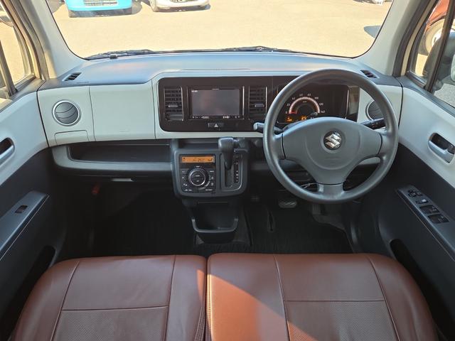 ＭＲワゴン Ｘセレクション　ＥＴＣ　ナビ　Ｂｌｕｅｔｏｏｔｈ　ＴＶ　スマートキー　電動格納ミラー　ベンチシート　ＣＶＴ　盗難防止システム　ＡＢＳ　ＣＤ　ＵＳＢ　ミュージックプレイヤー接続可　アルミホイール　衝突安全ボディ（3枚目）