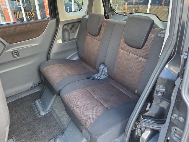 ルークス ハイウェイスター　ＥＴＣ　両側スライド・片側電動　オートライト　ＨＩＤ　スマートキー　電動格納ミラー　ベンチシート　ＣＶＴ　盗難防止システム　ＡＢＳ　アルミホイール　衝突安全ボディ　エアコン　パワーステアリング（28枚目）