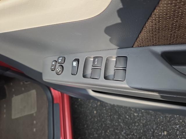 モコ Ｘ　ＥＴＣ　ナビ　Ｂｌｕｅｔｏｏｔｈ　バックカメラ　ＴＶ　スマートキー　電動格納ミラー　ベンチシート　ＣＶＴ　盗難防止システム　ＡＢＳ　ＣＤ　ＤＶＤ再生　ＵＳＢ　衝突安全ボディ　エアコン（10枚目）