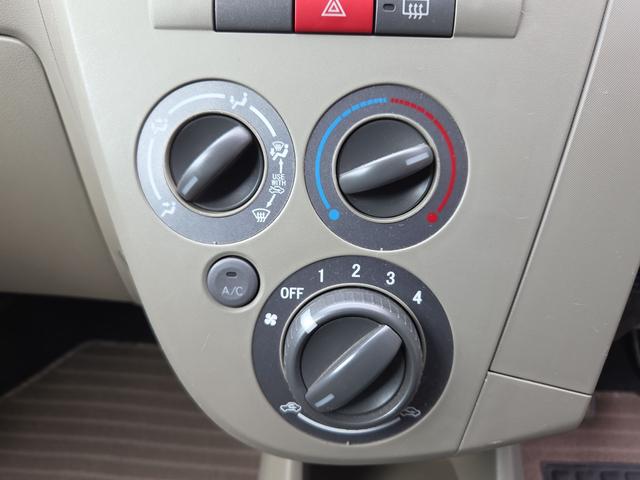 ミラ Ｌセレクション　４ＷＤ　５速ＭＴ　ＥＴＣ　キーレスエントリー　電動格納ミラー　盗難防止システム　ＣＤ　衝突安全ボディ　エアコン　パワーステアリング　パワーウィンドウ（6枚目）