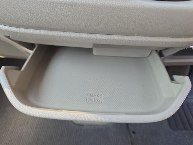 ご覧いただきありがとうございます♪気になったお車がありましたらお気軽にお電話をください♪