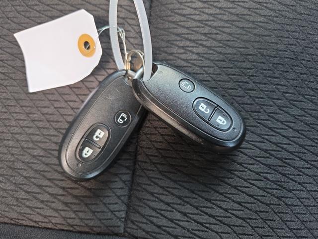 パレットSW リミテッド バックカメラ 両側スライド・片側電動 ナビ TV オートライト HID スマートキー 電動格納ミラー ベンチシート CVT 盗難防止システム ABS CD DVD再生 USB アルミホイール(41枚目)