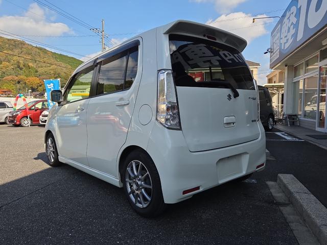 ワゴンＲスティングレー Ｘ　ナビ　Ｂｌｕｅｔｏｏｔｈ　ＴＶ　ＥＴＣ　ローダウン　オートライト　ＨＩＤ　スマートキー　アイドリングストップ　電動格納ミラー　ベンチシート　　盗難防止システム　ＡＢＳ　ＣＤ　ＤＶＤ再生　ＵＳＢ（17枚目）