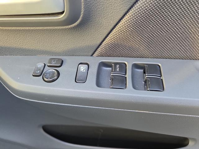 ワゴンR FZ ETC ナビ TV 衝突被害軽減システム スマートキー アイドリングストップ 電動格納ミラー シートヒーター ベンチシート CVT 盗難防止システム ABS ESC CD USB(12枚目)