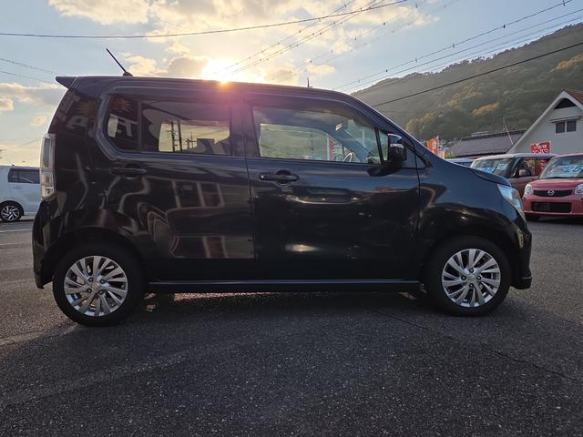 ワゴンR FZ ETC ナビ TV 衝突被害軽減システム スマートキー アイドリングストップ 電動格納ミラー シートヒーター ベンチシート CVT 盗難防止システム ABS ESC CD USB(15枚目)