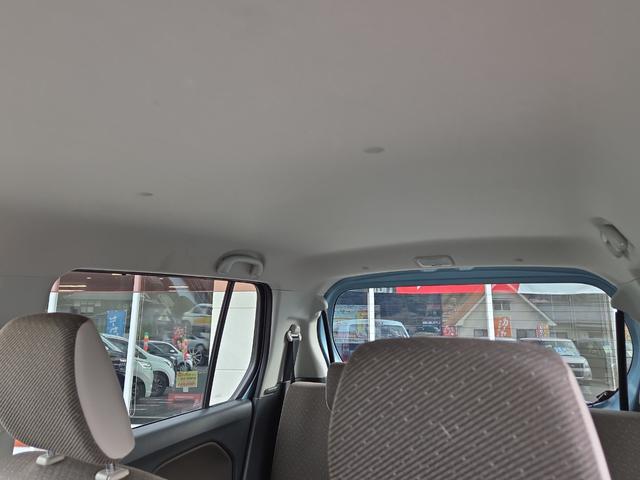 天井もキレイです！広々と頭上の空間も確保しており、開放感があります！