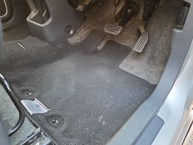 ワゴンRスティングレー T 4WD ETC オートライト HID スマートキー アイドリングストップ 電動格納ミラー シートヒーター ベンチシート CVT 盗難防止システム ABS CD ミュージックプレイヤー接続可(41枚目)