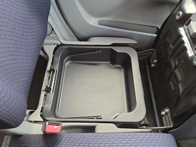 ワゴンＲ ＦＸリミテッド　スマートキー　電動格納ミラー　ベンチシート　ＣＶＴ　盗難防止システム　ＡＢＳ　ＣＤ　アルミホイール　衝突安全ボディ　エアコン　パワーステアリング　パワーウィンドウ（40枚目）