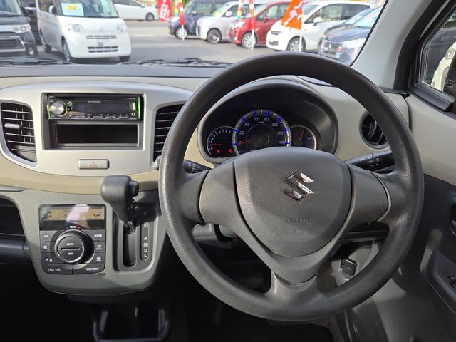 ワゴンＲ ＦＸ　アイドリングストップ　電動格納ミラー　ベンチシート　ＣＶＴ　盗難防止システム　ＡＢＳ　ＣＤ　アルミホイール　衝突安全ボディ　エアコン　パワーステアリング　パワーウィンドウ　運転席エアバッグ（4枚目）