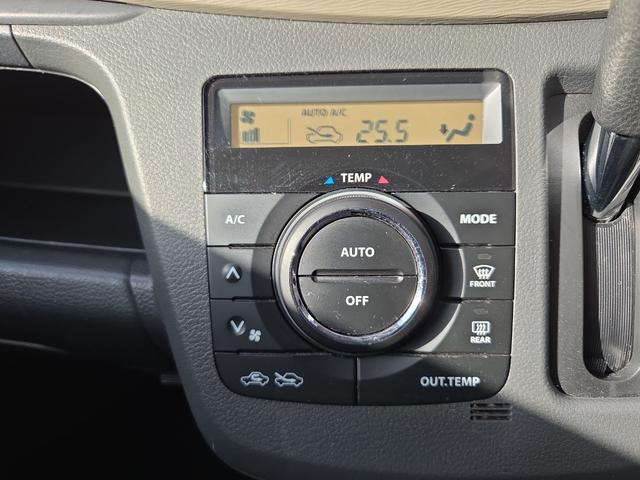 ワゴンＲ ＦＸ　アイドリングストップ　電動格納ミラー　ベンチシート　ＣＶＴ　盗難防止システム　ＡＢＳ　ＣＤ　アルミホイール　衝突安全ボディ　エアコン　パワーステアリング　パワーウィンドウ　運転席エアバッグ（8枚目）