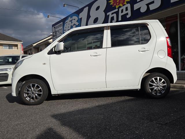 ワゴンＲ ＦＸ　アイドリングストップ　電動格納ミラー　ベンチシート　ＣＶＴ　盗難防止システム　ＡＢＳ　ＣＤ　アルミホイール　衝突安全ボディ　エアコン　パワーステアリング　パワーウィンドウ　運転席エアバッグ（18枚目）