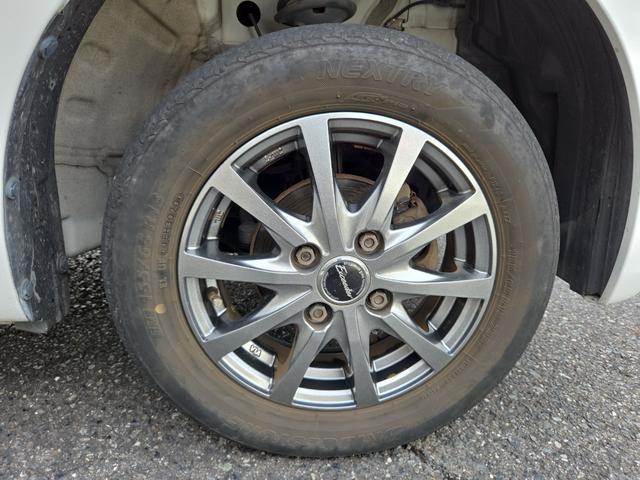 ワゴンＲ ＦＸ　アイドリングストップ　電動格納ミラー　ベンチシート　ＣＶＴ　盗難防止システム　ＡＢＳ　ＣＤ　アルミホイール　衝突安全ボディ　エアコン　パワーステアリング　パワーウィンドウ　運転席エアバッグ（21枚目）