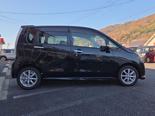 ムーヴ カスタム　Ｘ　ＳＡ　ＥＴＣ　ナビ　Ｂｌｕｅｔｏｏｔｈ　ＴＶ　衝突被害軽減システム　オートライト　スマートキー　アイドリングストップ　電動格納ミラー　ベンチシート　ＣＶＴ　盗難防止システム　ＡＢＳ　ＥＳＣ　ＣＤ　ＵＳＢ（15枚目）