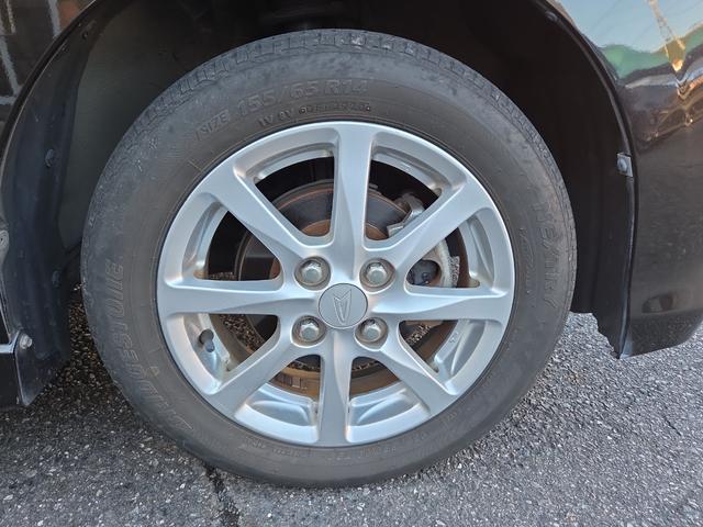 ムーヴ カスタム　Ｘ　ＳＡ　ＥＴＣ　ナビ　Ｂｌｕｅｔｏｏｔｈ　ＴＶ　衝突被害軽減システム　オートライト　スマートキー　アイドリングストップ　電動格納ミラー　ベンチシート　ＣＶＴ　盗難防止システム　ＡＢＳ　ＥＳＣ　ＣＤ　ＵＳＢ（20枚目）