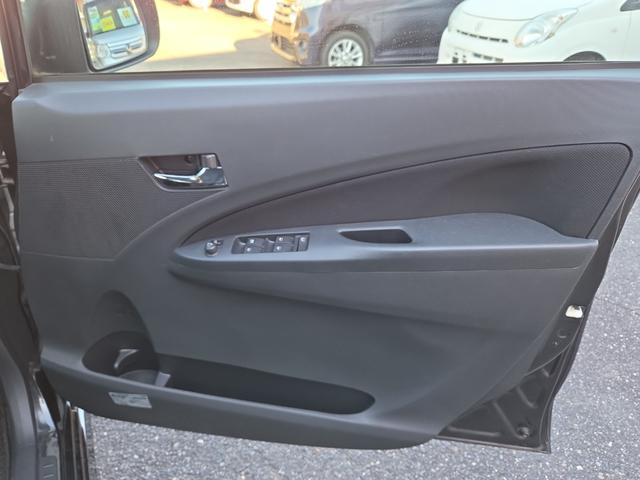 ムーヴ カスタム　Ｘ　ＳＡ　ＥＴＣ　ナビ　Ｂｌｕｅｔｏｏｔｈ　ＴＶ　衝突被害軽減システム　オートライト　スマートキー　アイドリングストップ　電動格納ミラー　ベンチシート　ＣＶＴ　盗難防止システム　ＡＢＳ　ＥＳＣ　ＣＤ　ＵＳＢ（34枚目）