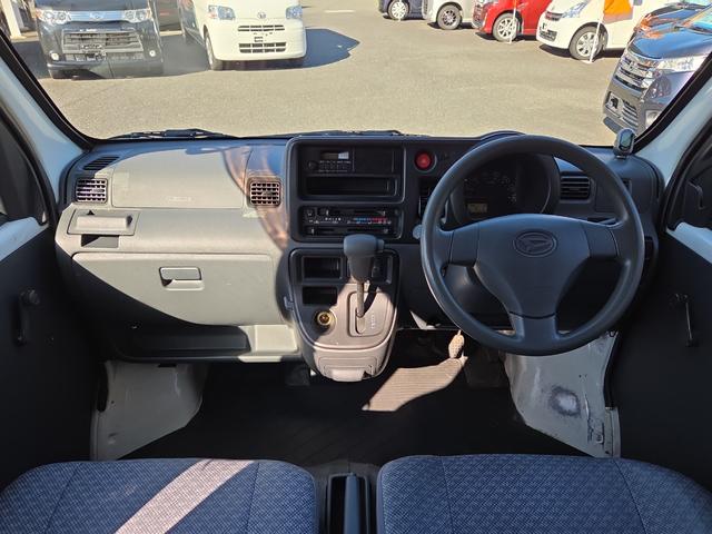 ハイゼットカーゴ スペシャル　軽バン　ＡＴ　クリアランスソナー　両側スライドドア　エアコン　パワーステアリング　運転席エアバッグ（14枚目）