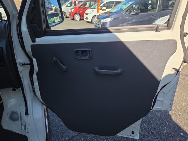 ハイゼットカーゴ スペシャル　軽バン　ＡＴ　クリアランスソナー　両側スライドドア　エアコン　パワーステアリング　運転席エアバッグ（25枚目）