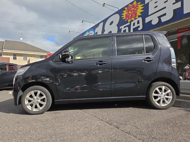 フレアカスタムスタイル XS オートライト HID スマートキー アイドリングストップ 電動格納ミラー ベンチシート CVT 盗難防止システム ABS アルミホイール 衝突安全ボディ エアコン パワーステアリング(17枚目)