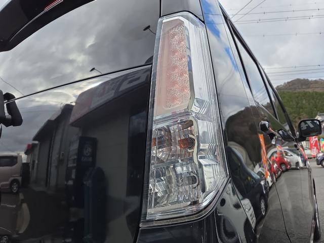 フレアカスタムスタイル XS オートライト HID スマートキー アイドリングストップ 電動格納ミラー ベンチシート CVT 盗難防止システム ABS アルミホイール 衝突安全ボディ エアコン パワーステアリング(30枚目)