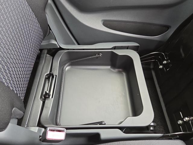 フレアカスタムスタイル XS オートライト HID スマートキー アイドリングストップ 電動格納ミラー ベンチシート CVT 盗難防止システム ABS アルミホイール 衝突安全ボディ エアコン パワーステアリング(34枚目)