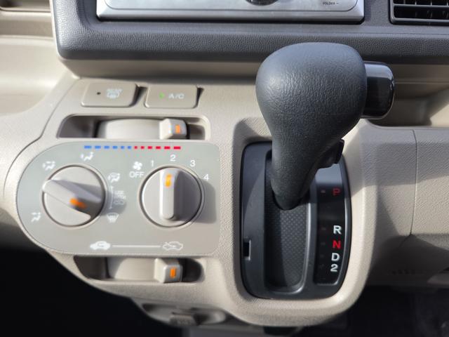 ���i�����ގ��ɕK�����삷�郌�o�[�ł��B����̂��₷�����̂ɂȂ��Ă��܂��B���Ј�x�̊����Ă��������B