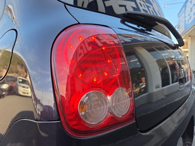 アルトラパン Ｘセレクション　ＥＴＣ　ナビ　ＴＶ　スマートキー　アイドリングストップ　電動格納ミラー　シートヒーター　ベンチシート　ＣＶＴ　盗難防止システム　ＡＢＳ　ＣＤ　ＵＳＢ　アルミホイール　衝突安全ボディ　エアコン（32枚目）