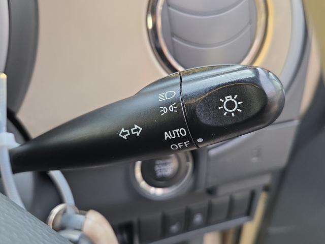 �y�I�[�g���C�g�z���̏Ɠx�����m���ĕK�v�ɉ����ă��C�g���_�����邽�߂��Y�ꂪ�Ȃ��A����_��������K�v������܂���I